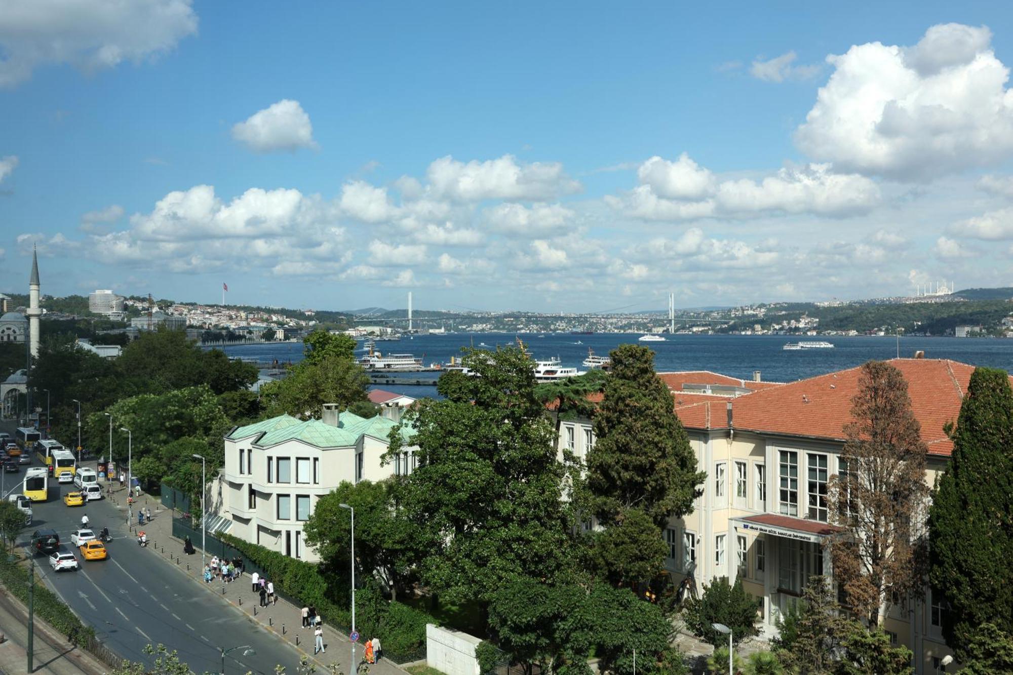 The Maestro Hotel Istanbul Exterior photo